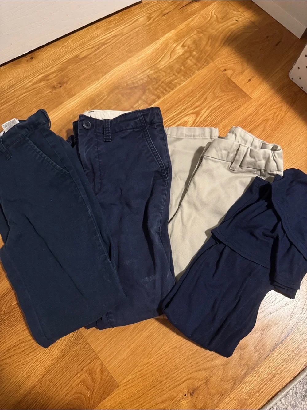 Old Navy Girls Navy and Khaki Casual Chino Pants Pack